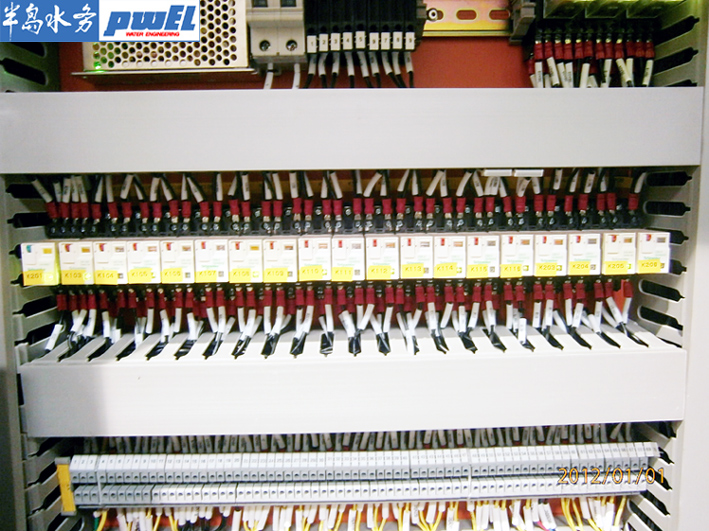 5e786bf1bc4b0.jpg 1.jpg